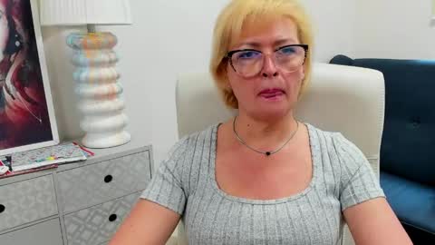 Snapshot of luna_xfantasy chatting on 3, 6, 2026 L u n a online show from 3, 6, 2026