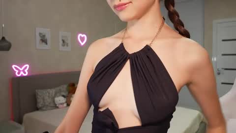 Sweet Luna online show from 12, 7, 2026