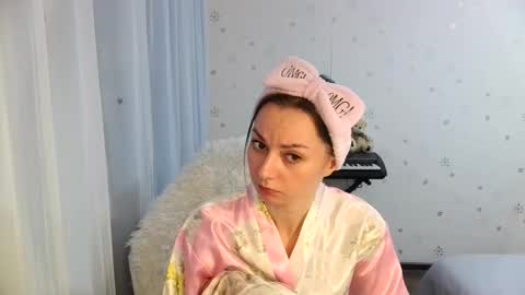 lunaa_bluee online show from 19, 11, 2025