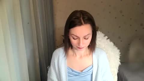 lunaa_bluee online show from 3, 12, 2025