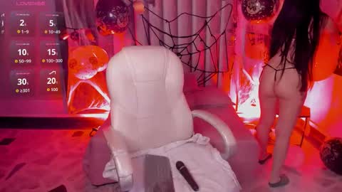 Luna  online show from 18, 10, 2025