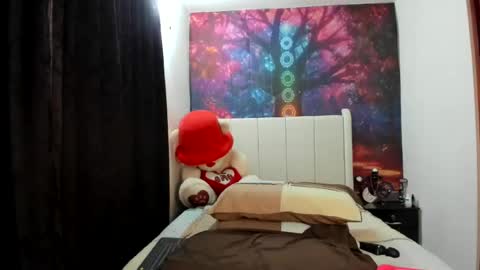 Snapshot of lunaa_mayerr chatting on 14, 7, 2026 lunaa mayer online show from 14, 7, 2026