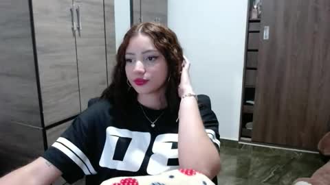 lunaa_sub online show from 1, 12, 2025