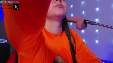 Luna Hatzel online show from 30, 1, 2025