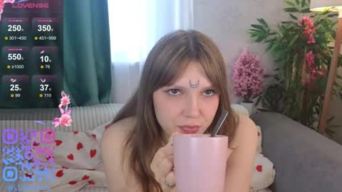Snapshot of lunabate chatting on 30, 9, 2025 Luna online show from 30, 9, 2025