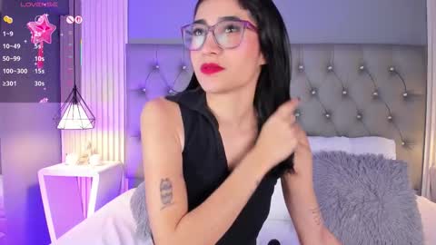 Luna  online show from 23, 2, 2026