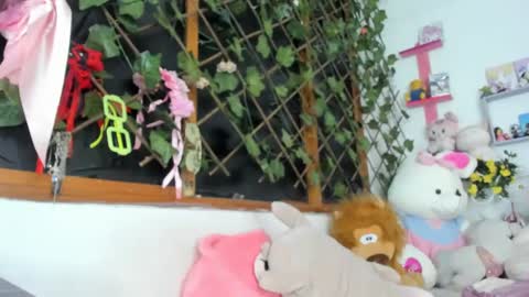 Snapshot of lunacristal_moon chatting on 25, 2, 2025 lunacristal_moon online show from 25, 2, 2025