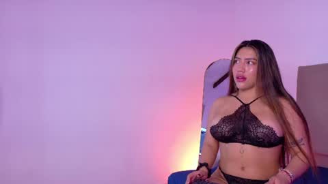Snapshot of lunacruz_ chatting on 15, 7, 2026 lunacruz_ online show from 15, 7, 2026