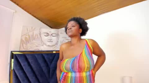 lunadiaz_ online show from 4, 12, 2025