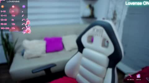 Luna online show from 15, 4, 2026