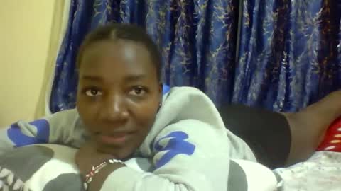 Snapshot of lunah_kitty chatting on 16, 4, 2026 lunah_kitty online show from 16, 4, 2026