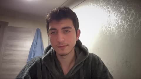 LunaPica online show from 6, 1, 2025