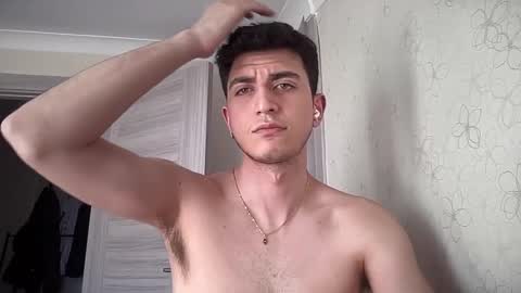 LunaPica online show from 1, 2, 2025