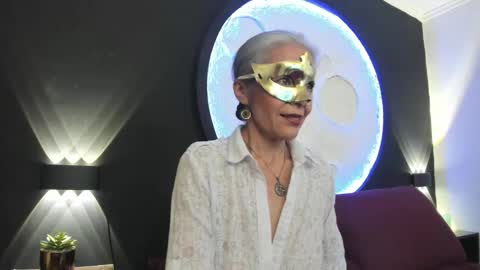 lunamisteriosa_ online show from 26, 11, 2025