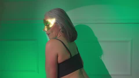 Snapshot of lunamisteriosa_ chatting on 27, 7, 2026 lunamisteriosa_ online show from 27, 7, 2026