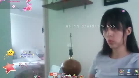 Snapshot of lunamoon_17 chatting on 21, 1, 2025 LUNA online show from 21, 1, 2025