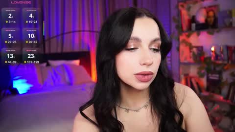 Luna  next streams Mon Fri Sat Sun 8pm-5am gmt0 online show from 5, 12, 2025