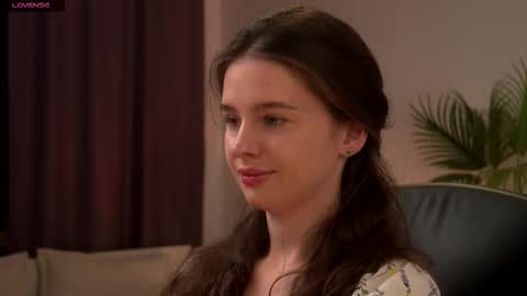 lunaolivia_ online show from 29, 9, 2025