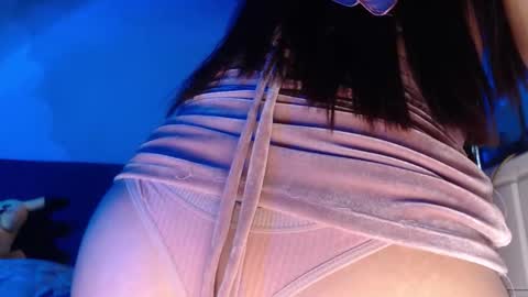 Snapshot of lunapalmer01 chatting on 26, 3, 2026 Julieth online show from 26, 3, 2026