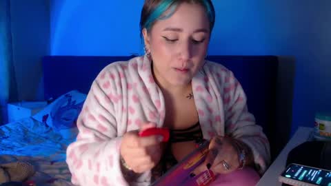 Snapshot of lunapalmer01 chatting on 30, 3, 2026 Julieth online show from 30, 3, 2026