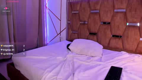 Luna online show from 24, 2, 2025