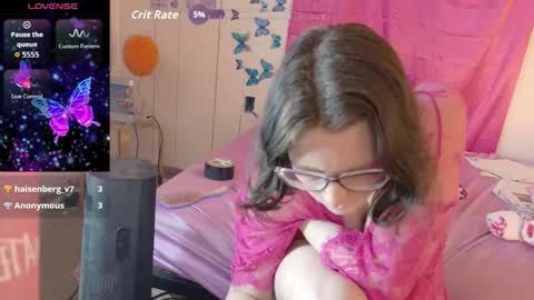 lunaquinn45 online show from 9, 3, 2026