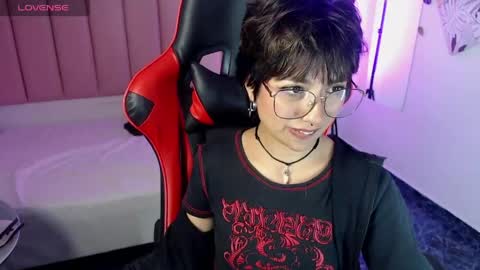 Snapshot of lunarichy chatting on 28, 5, 2026 lunarichy online show from 28, 5, 2026
