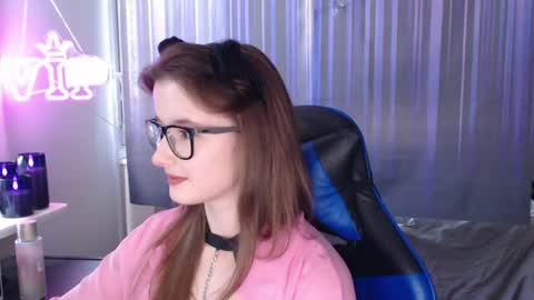 LunaXcherry online show from 29, 6, 2026