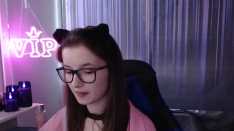 LunaXcherry online show from 30, 6, 2026