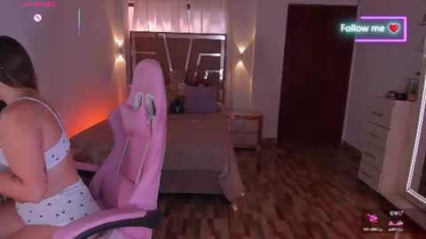 LUNA ROSE online show from 7, 7, 2026