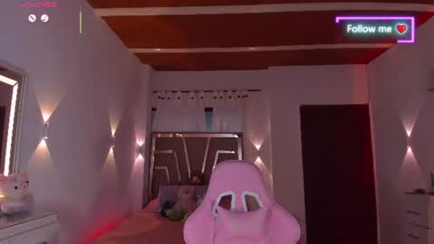 LUNA ROSE online show from 27, 7, 2026
