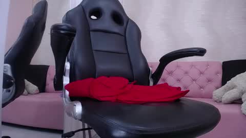 Katty   what ever do you want on my pv is for extra tokens minimi 250 tks ty u for understand online show from 5, 3, 2025