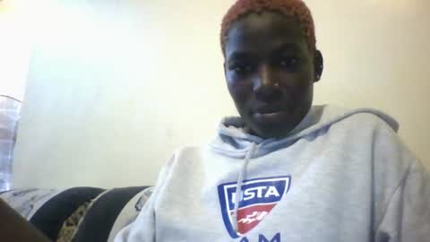 Snapshot of luo_queen chatting on 1, 7, 2026 luo_queen online show from 1, 7, 2026