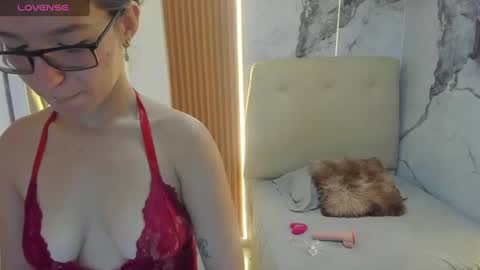 Snapshot of lupe_flaser chatting on 4, 7, 2026 LUPE online show from 4, 7, 2026