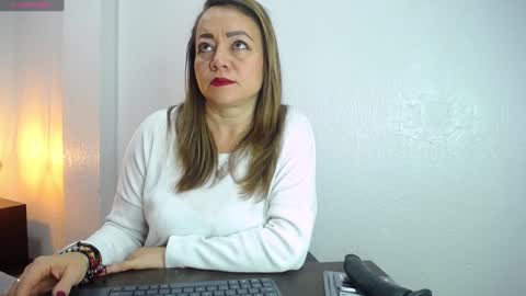 Snapshot of lupita223 chatting on 16, 1, 2025 Lupita223 online show from 16, 1, 2025