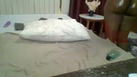 luscious online show from 29, 11, 2025