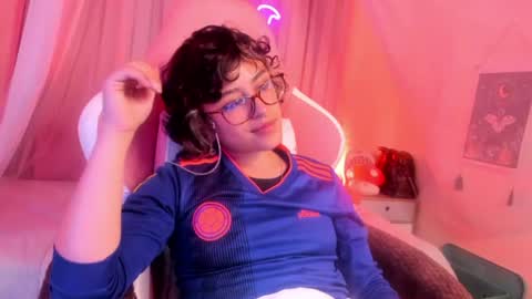 Snapshot of lusiana__ chatting on 18, 6, 2026 Luci online show from 18, 6, 2026