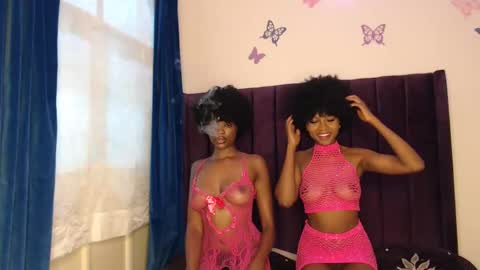 Snapshot of lust4karly_ chatting on 16, 2, 2025 Karly follow for next broadcast updates kisses online show from 16, 2, 2025