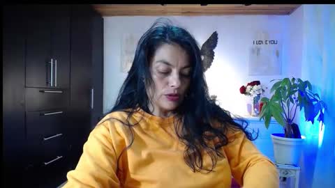Angela 3 online show from 23, 9, 2025