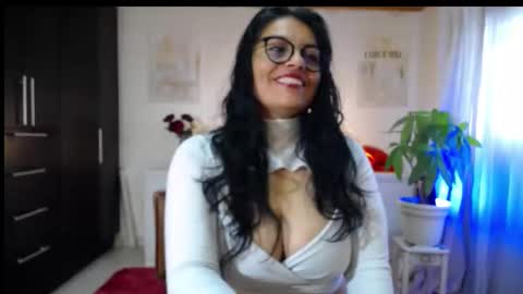 Angela 3 online show from 2, 10, 2025