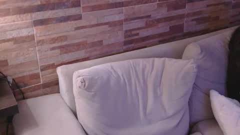 lustonfan online show from 24, 4, 2026