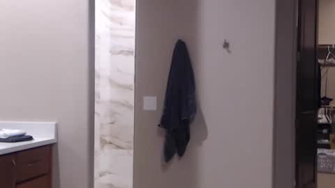 luv_missle online show from 10, 3, 2025