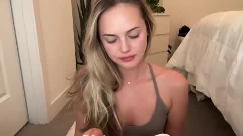 Aimee online show from 1, 12, 2025