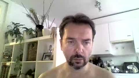 Snapshot of luvly chatting on 9, 11, 2025 Luvly online show from 9, 11, 2025