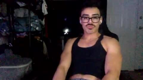 Snapshot of luvrboy77 chatting on 23, 6, 2026 luvrboy77 online show from 23, 6, 2026