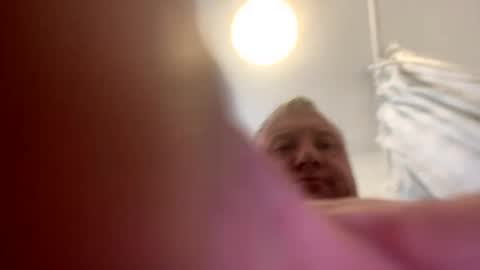 Snapshot of luvtobenude21 chatting on 27, 5, 2026 Joe and Sarah online show from 27, 5, 2026