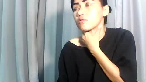 Bee Bee online show from 6, 1, 2026