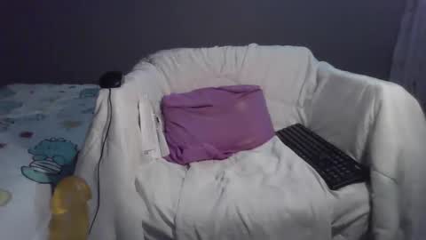 Bee Bee online show from 28, 3, 2026