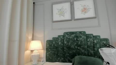 Snapshot of lux_bitchx chatting on 26, 5, 2026 lux_bitchx online show from 26, 5, 2026