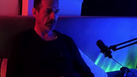 Snapshot of lux_dei chatting on 27, 2, 2025 Im a - CAMGUY YOU LIKE to FUCK online show from 27, 2, 2025